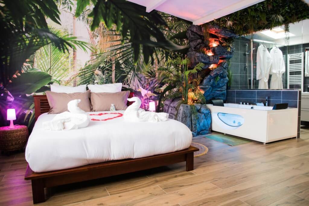 Secret Suite "Jungle" - Jacuzzi Privatif - Gare Rer C - Proche Paris Brétigny-sur-Orge Exterior foto